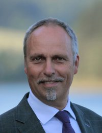 Prof. Dr. Lothar Scheuer