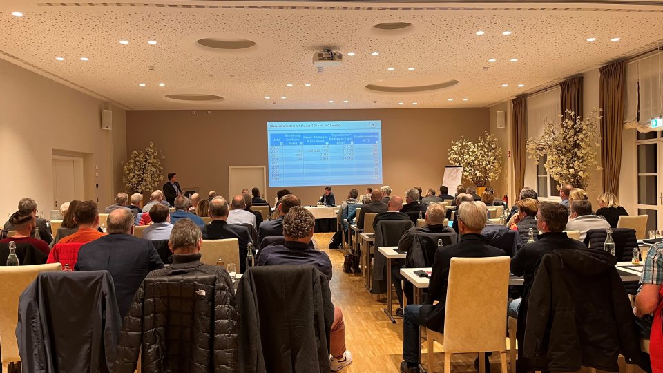 Delegierte der Verbandsversammlung am 09.12.2024 im Hotel zur Post in Wiehl