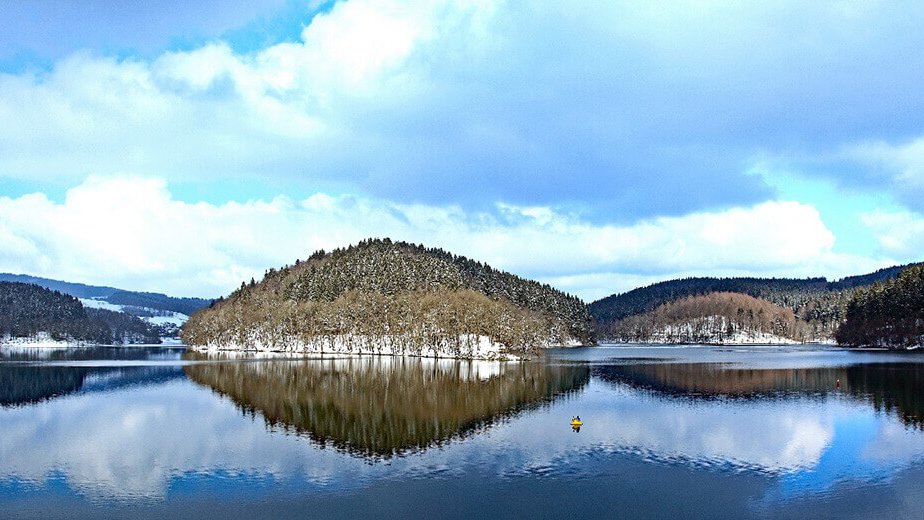 Aggertalsperre: Stausee im Winter