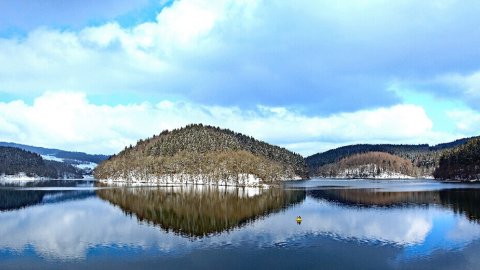 Aggertalsperre: Stausee im Winter