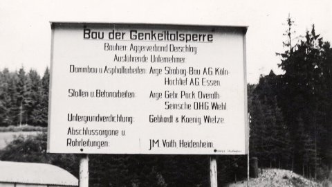 Genkeltalsperre: Bauschild von 1950